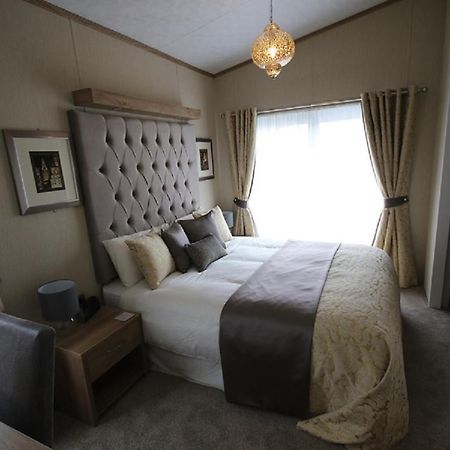 Tweed Lodge Perth Buitenkant foto